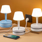 Lampka nocna z gniazdkami i USB – łączy oświetlenie i ładowanie, porządkuje stolik nocny. Na pobranie! 💡
