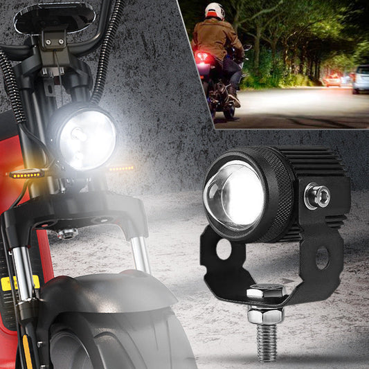 Mocny reflektor motocyklowy LED